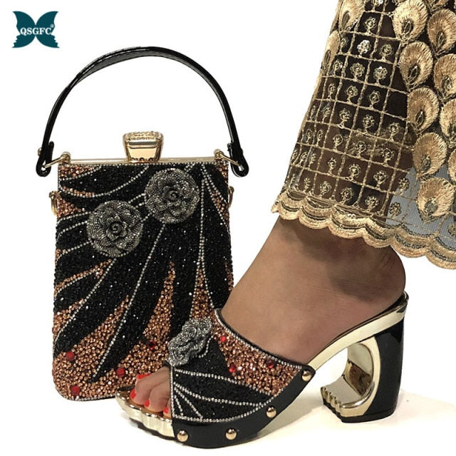QSGFC New Arrival Fashionable Italian Shoes and Bag Sets Silver Color Women&#39;s Wedding Special Appliques for African Lady Sandals