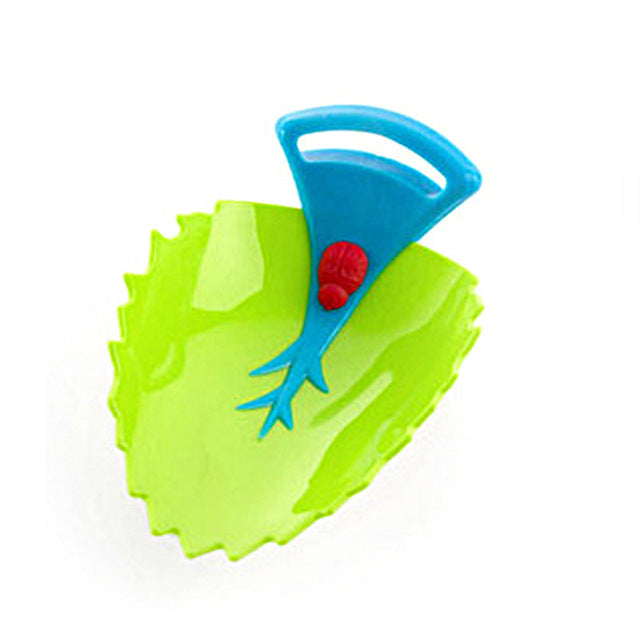 Cute Bathroom Sink Faucet Chute Extender baby washing helper