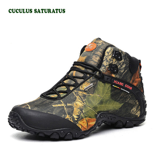 Waterproof canvas hiking boots